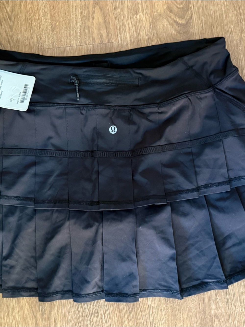 lululemon athletica Black Pleated Circle Skirt with Zipper Pocket- 10 TALL